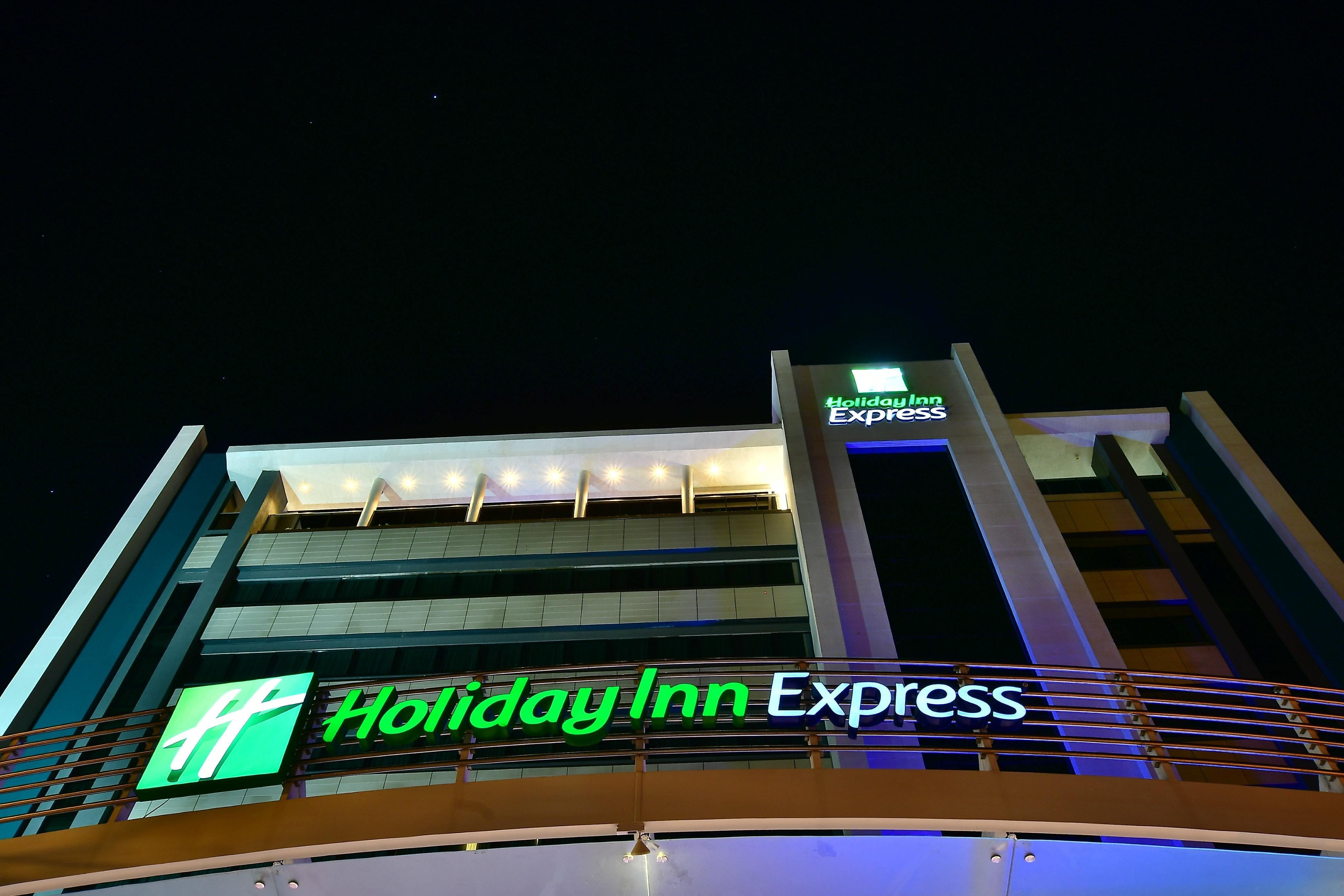 Holiday Inn Express Asuncion Aviadores , An Ihg Hotel Exterior photo